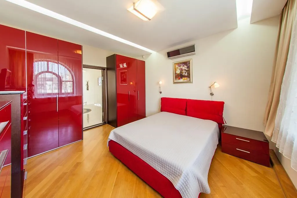 Zhilyanskaya 30А Apartments 키예프